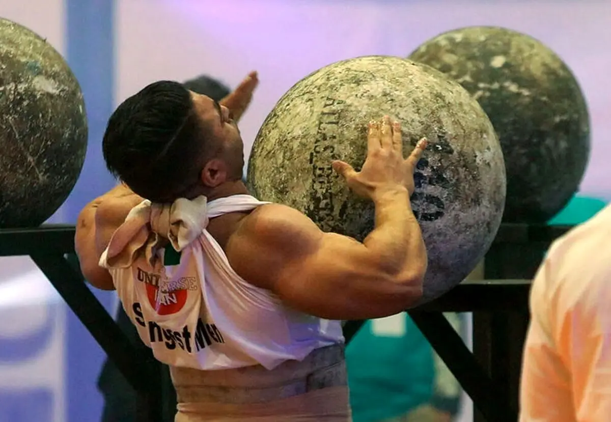 قوی‌ترین مردان ایران به تلویزیون بازمی‌گردند | پخش مردان آهنین در نوروز ۱۴۰۳
