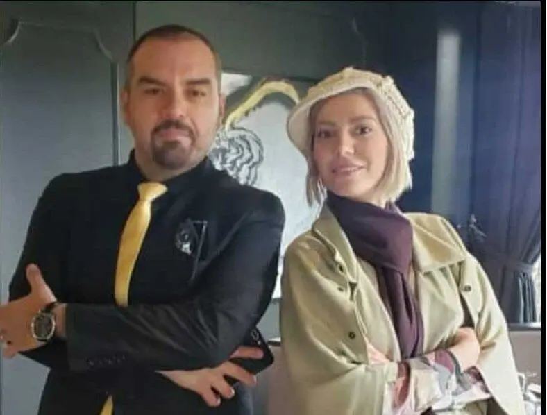 یا ‎ «گاندو» تعطیل شود یا ‎روحانی را محاکمه کنید