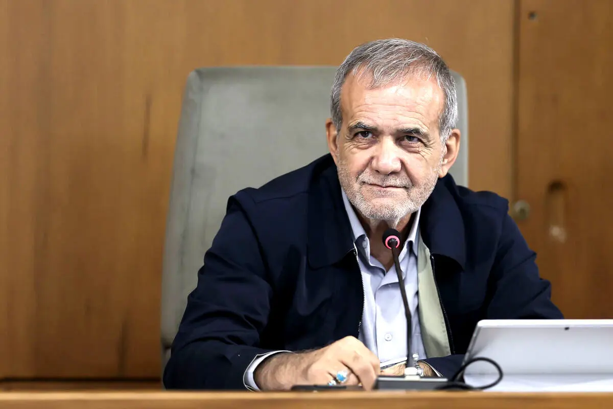 حضور خبرنگاران در اولین نشست خبری پزشکیان/ ویدئو
