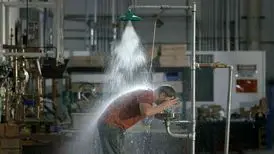 دوش و چشم شوی اضطراری