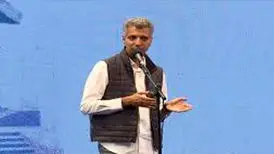 چرا عادل فردوسی پور بیرون تلویزیون هم محبوب است؟/ عادل به دلیل هوش هیجانی بالا،وقتی از تلویزیون حذف شد، خودش را بازسازی کرد

