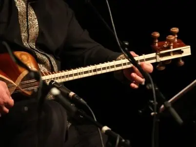 ادای دین کامکارها به جان‌باختگان راه وطن
