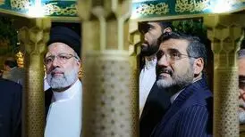 وزیر ارشاد : رئیسی گفت «هر کاری می کنید، این روضه و حسینیه را از ما نگیرید»
