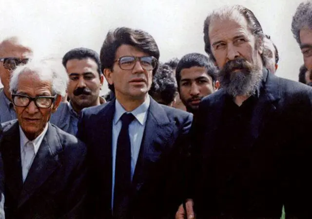 داستان دست رد شجریان به سینه مسعود رجوی
