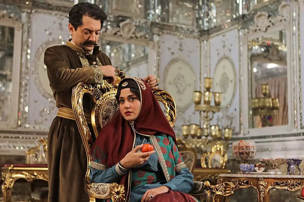 تهیه کننده «جیران»: ساترا که یک‌ بار با تعلیق یک ماهه پخش سریال، حکم به فقدان شباهت داده؛ حالا باید از سریال دفاع کند/ این توقیف‌های پیاپی به سریال آسیب می‌زند