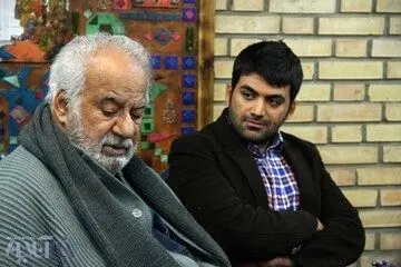 واکنش پسر ناصر ملک مطیعی به حمله کیهان/ نبش قبر کنید استخوان‌های پدرم را به دادگاه ببرید و دوباره محاکمه کنید
