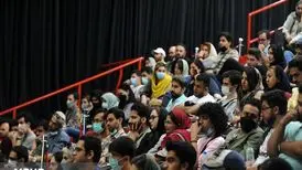 حضور بدون حجاب یک بازیگر باعث برکناری مدیر سینما لوتوس شد