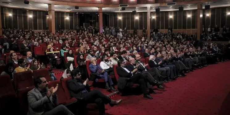 آمار هفتگی فروش و تماشاگران تماشاخانه‌های دولتی اعلام شد/ بیش از 3 هزار مخاطب در یک هفته
