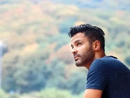 آهنگ «دوست دارم زندگی رو» از سیروان خسروی