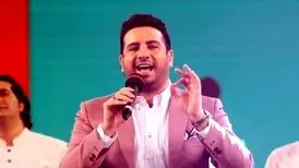 هدیه جناب خان به خواننده معروف  + فیلم 