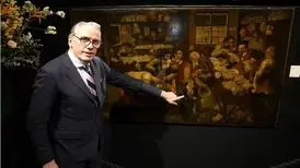 کشف نقاشی ۴۰ میلیارد تومانی که پشت در اتاق آویزان بود
