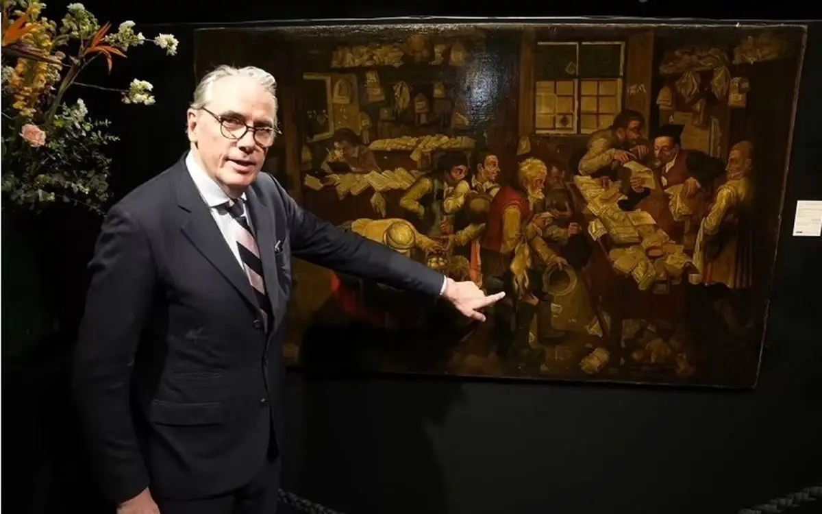 کشف نقاشی ۴۰ میلیارد تومانی که پشت در اتاق آویزان بود
