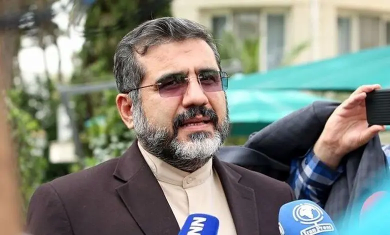 وزیر فرهنگ و ارشاد: شمشیر به دست گرفتن از وزرات فرهنگ برنمی‌آید| افرادی فیلم می‌سازند که شاید با اسماعیلی نامی مخالف باشند
