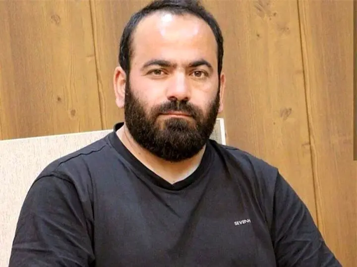 حسن آقا میری: من به جرم خیار خوردن با بز از‌ حوزه اخراج شدم