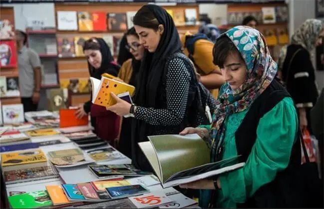 مردم ایران چقدر کتاب می‌خوانند؟
