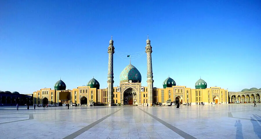جزئیات حادثه جمکران؛ شکستن درب مسجد جمکران