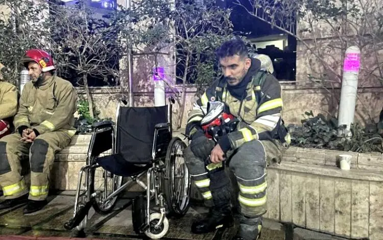واکنش احساسی امیرجدیدی به آتش‌سوزی بیمارستان گاندی/عکس
