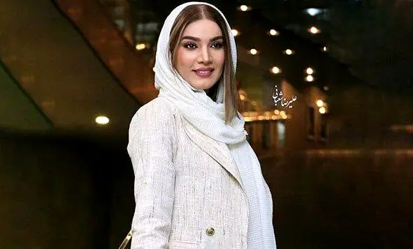 متین ستوده؛ آن عقرب عاشق  
