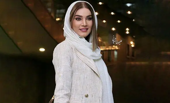 متین ستوده؛ آن عقرب عاشق  
