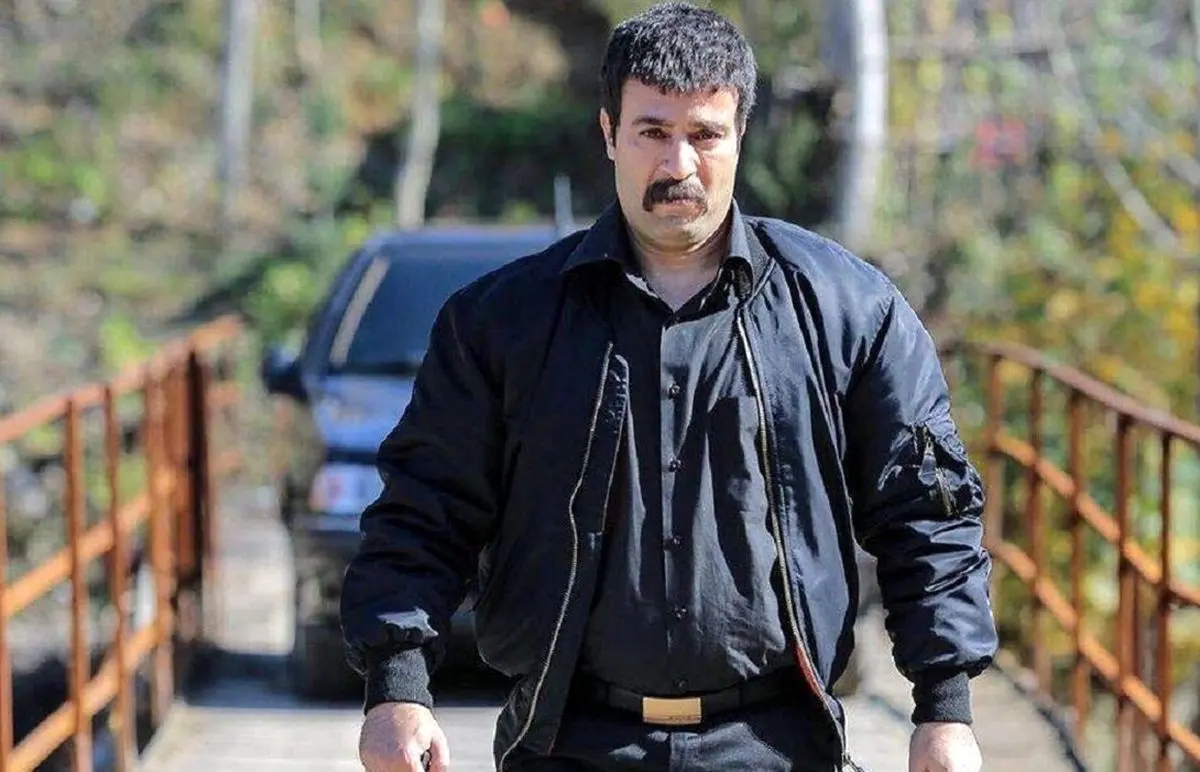 رونمایی «ارسطو» سریال پایتخت از تیپ و چهره جدیدش در 49 سالگی
