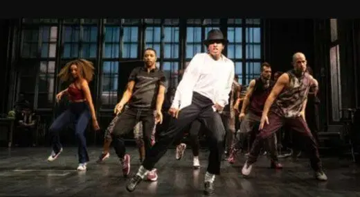 فروش یک‌میلیون ۷۷۷ هزار دلاری نمایش زندگی مایکل جکسون در یک هفته
