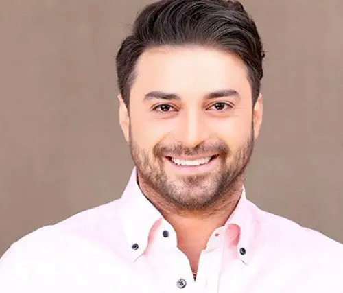 دانلود آهنگ بابک جهانبخش به نام یه چیزی میگی
