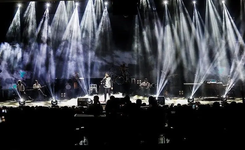 یکه‌تازی تک‌آهنگ‌های پاپ برای دریافت مجوز