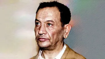 زندگی طیب حاج رضایی در تماشاخانه‌ی ایران‌شهر 
