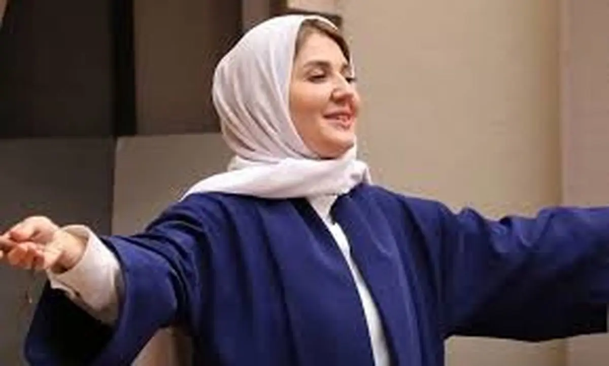 رونمایی گلوریا هاردی از مادربزرگ و فامیل فرانسویش
