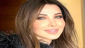 کنسرت شلوغ و پرسر و صدای نانسی عجرم در عربستان/ ویدئو
