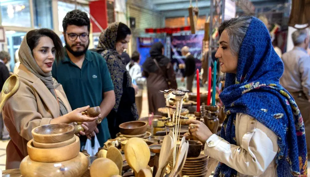 فروش ۱۱.۵ میلیارد تومانی صنایع دستی در بازارچه‌های نوروزی مازندران