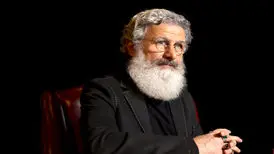 دردسرهای بهرام عظیمی برای علاقه به مایکل جکسون