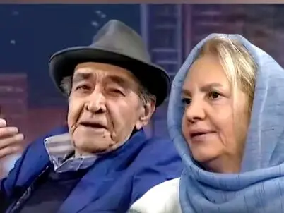 ماجرای ترانه «پیرهن صورتی» از زبان ایرج خواجه‌ امیری و همسرش/ ویدئو
