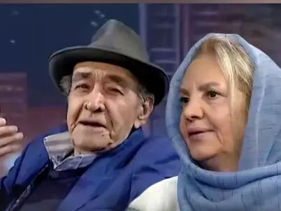 ماجرای ترانه «پیرهن صورتی» از زبان ایرج خواجه‌ امیری و همسرش/ ویدئو
