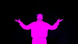 با یک دست شکسته به صحنه می‌روم!