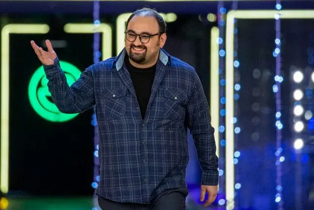 «ناتو» هم مثل «شب‌های مافیا» جا می‌افتد/ خط‌قرمزها را رد کنیم
