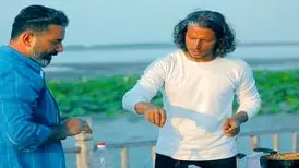 اشپیتیم آرفی: عاشق اجرای مستند ایرانگردی هستم/ مزه قلیه‌ماهی ایرانی بی‌نظیر است
