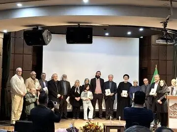 این پژوهشگر حرف آخر را در تاریخ قاجار می‌زند/ مدرک‌گرایی مسئولان او را از سردبیری «میراث مکتوب» کنار گذاشت

