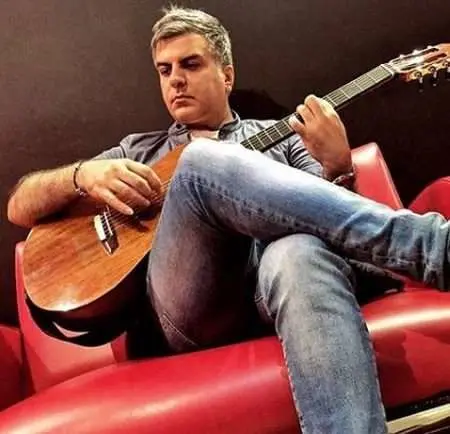 دانلود آهنگ گل ارکیده ایلیا منفرد