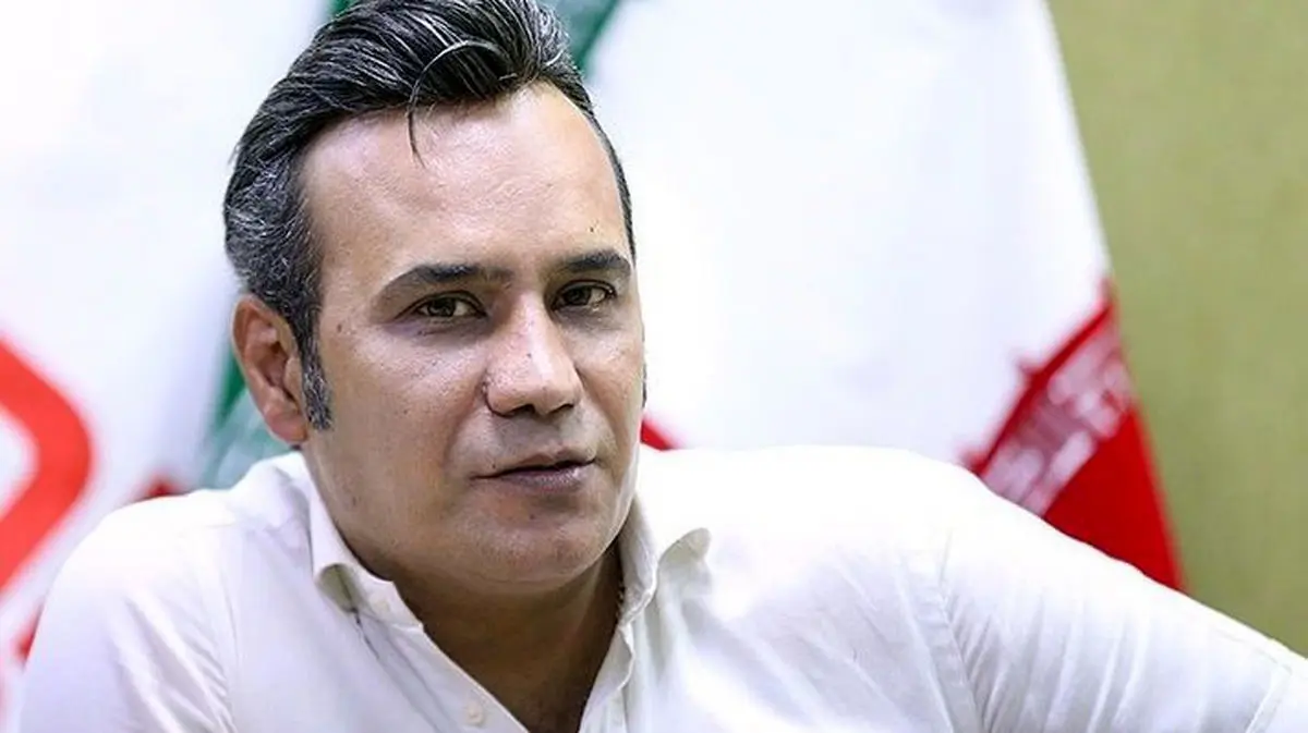 دعوای خانوادگی خواننده سرشناس به لایو اینستاگرام کشید
