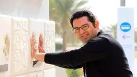 رونمایی محمدرضا احمدی از عکس همسرش / پوشش متفاوت زن گزارشگر شبکه سه در کانادا
