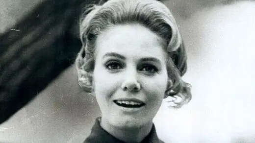 همسر خیانتکار ماروین در خانه سالمندان درگذشت
