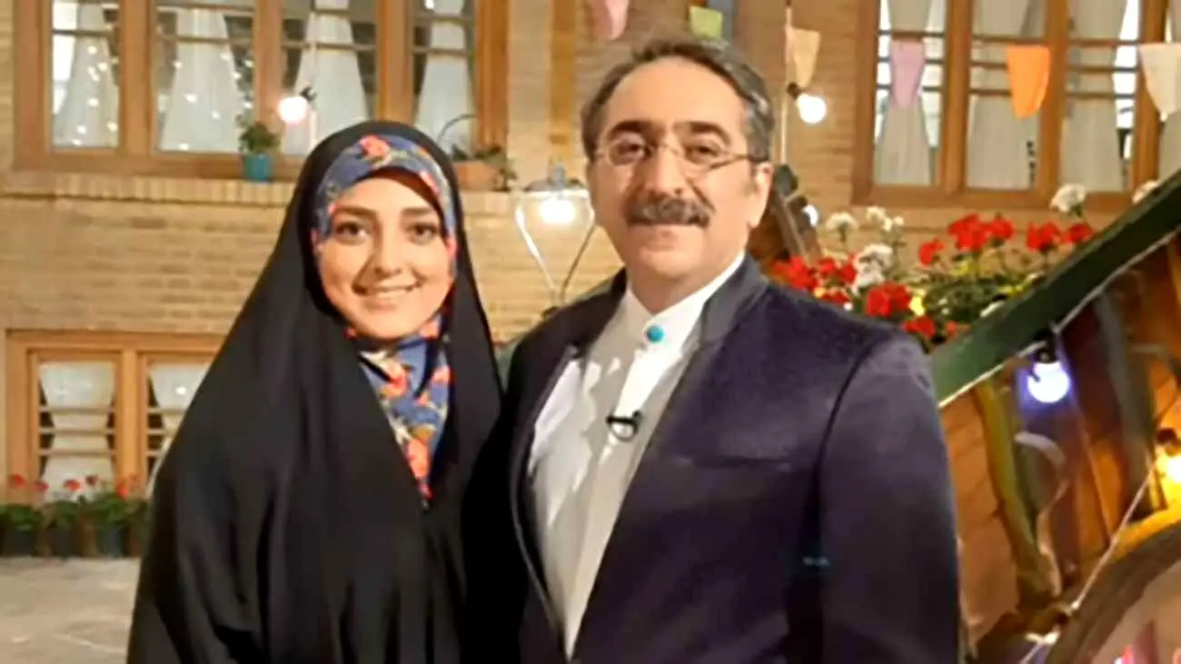ببینید | ماجرای جالب ازدواج مجری معروف تلویزیون در دورهمی | خانم مجری: از ایشون بدم می‌اومد | واکنش مهران مدیری
