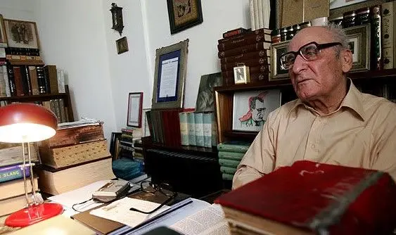 مترجمی که کتابش را پاره کرد!
