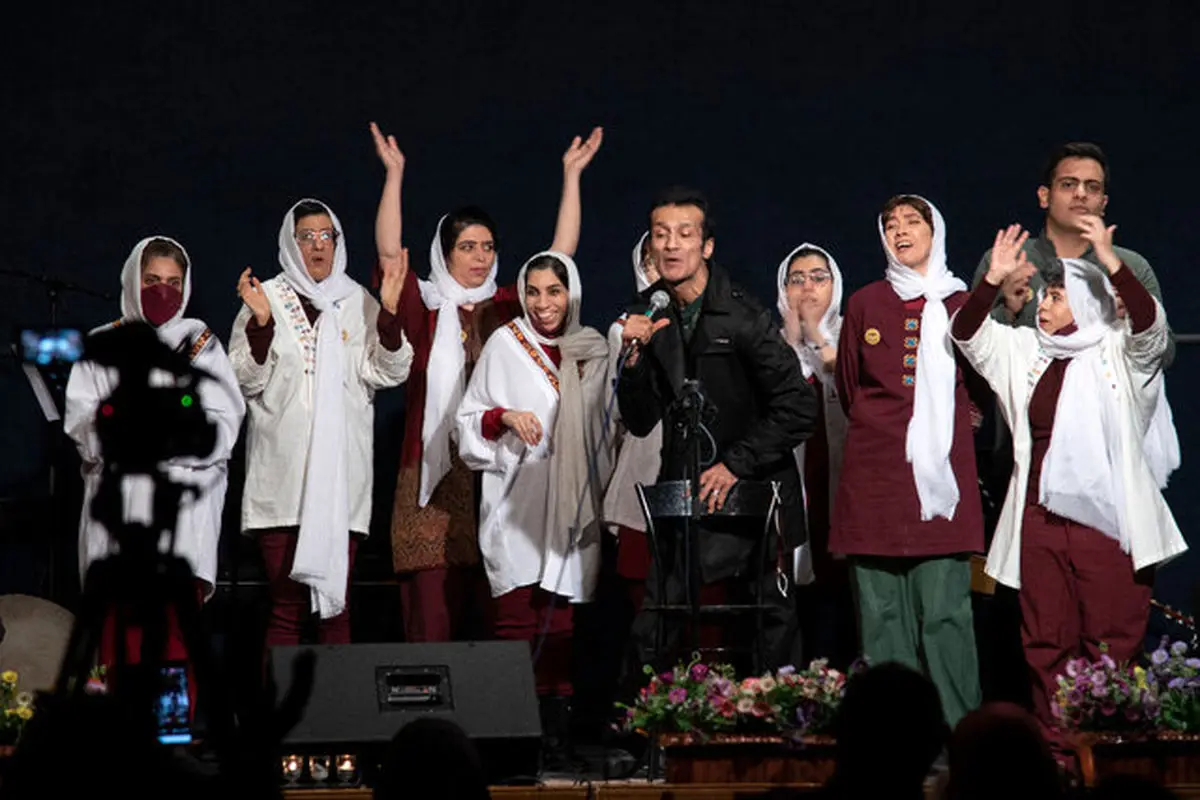هنرنمایی هنرجویان مبتلا به اوتیسم و سندروم داون در یک کنسرت