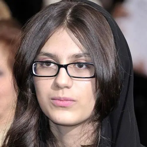 سارینا فرهادی در افتتاحیه موزه آکادمی اسکار + عکس از ظاهر متفاوت او