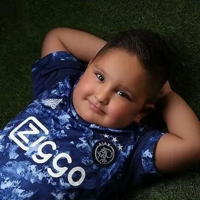 ویدئوی خنده‌داری از بازیگر نقش زینال نیسان آبی، وقتی کودک بود