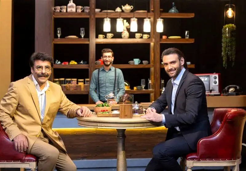 علیرضا افتخاری: پولم را از بساز بفروشی در می‌آورم نه از موسیقی! 