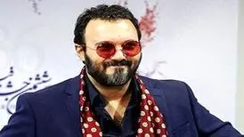 کار خطرناک کامبیز دیرباز و معین زد هنگام رانندگی
