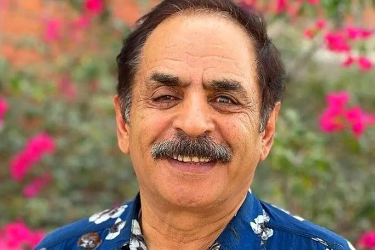 قدرت‌الله ایزدی: میخواهم تنهایی بروم تایلند؛ ولی از همسرم می‌ترسم!